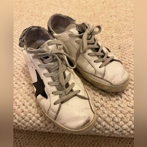 Golden Goose
Superstar Low-Top Sneakers